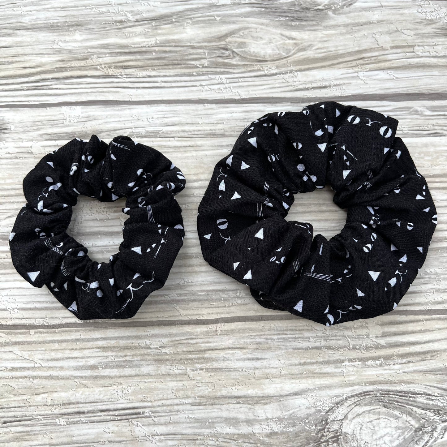 Black Cat Faces Cotton Scrunchie