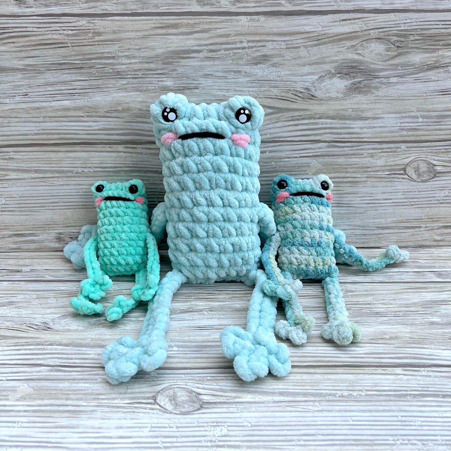 Large Leggy Froggy - Kombu Green