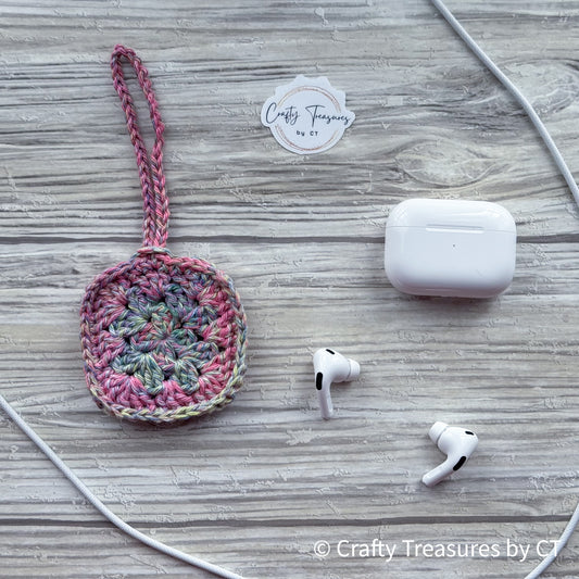 Crocheted Wireless Headphones Case - Haute Pink