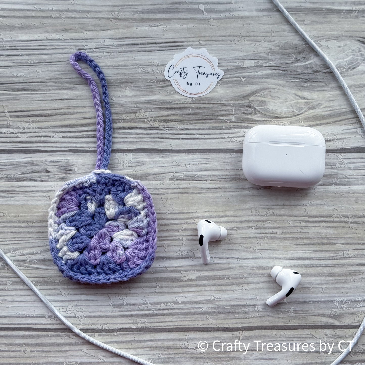 Crocheted Wireless Headphones Case - Purple Haze